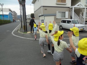 さようなら、いつでも待ってるよ!(古賀)