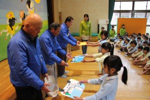 年長へのプレゼント＆１年生になったら　（山下・瀧川）