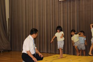 広田先生来園　(田中)