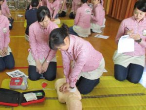 新入園児歓迎会＆積み木＆AED講習（田中）