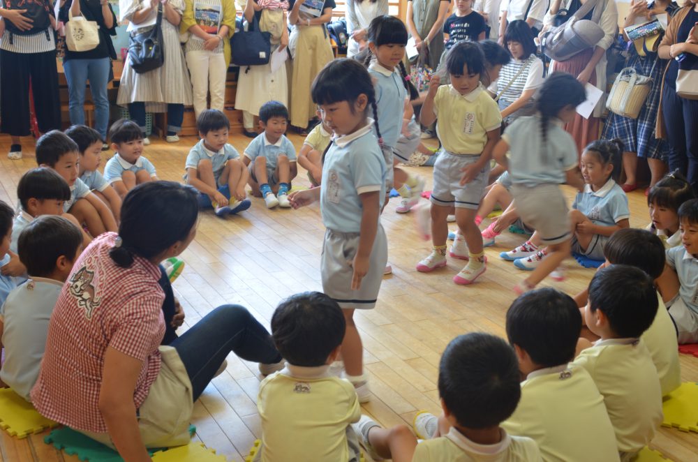 暑さに負けないぞ!二歳児特集☆年長英語参観(写真多め)(山本・佐藤)