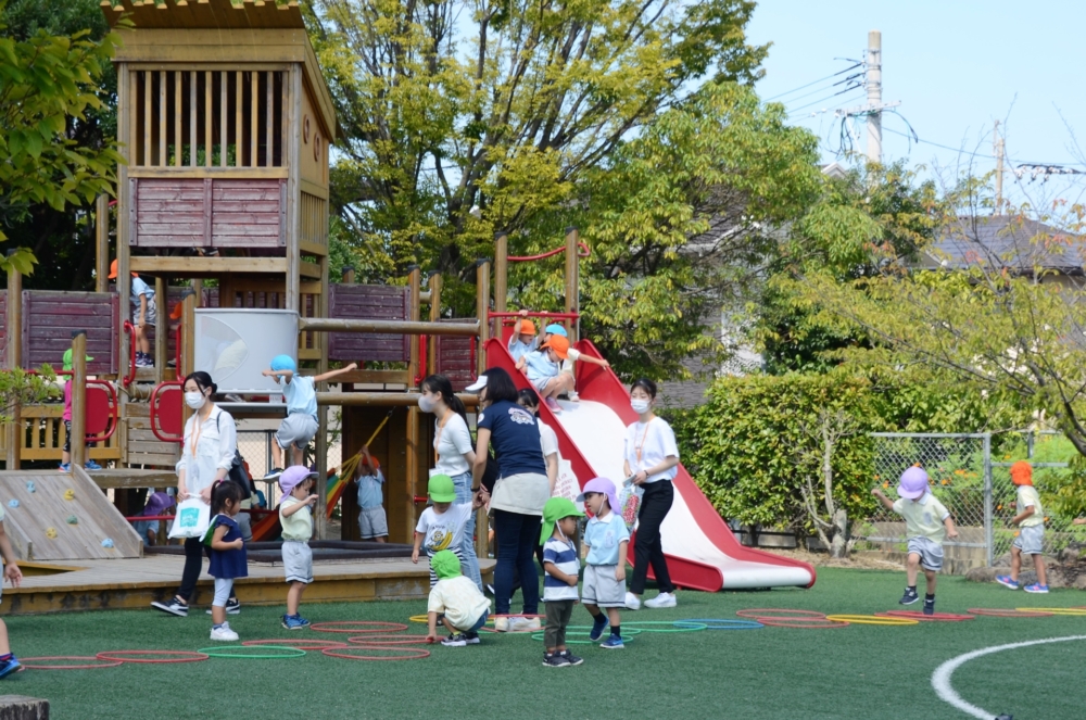 学生さんが幼稚園に来てくれました（假水）