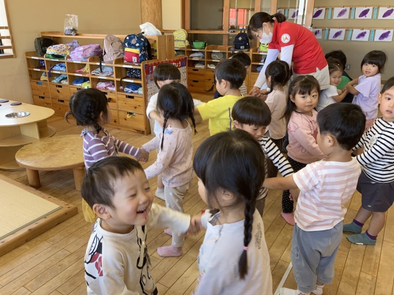 英語で変身♪＆二歳が森の木幼稚園へ♪(中富)
