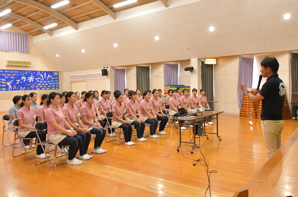 三園合同会議☆(久峩)
