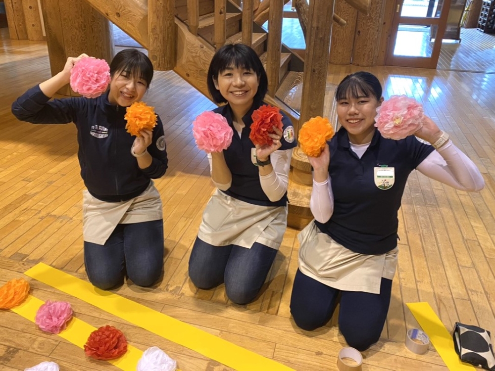 森の木：今日の先生達（假水）