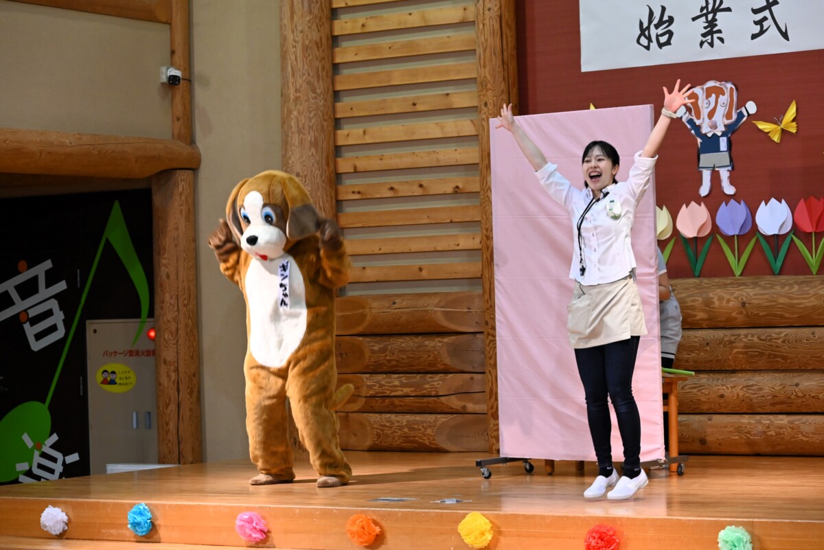 森の木:入園・進級おめでとう(森川)