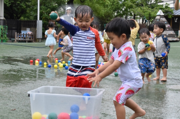 もみの木:水遊びSTART!(田中)