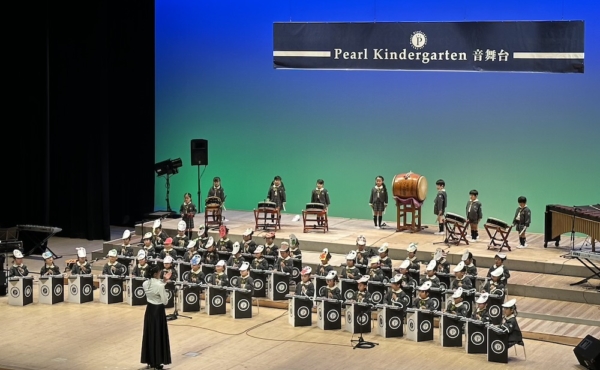 パール幼稚園　音舞台