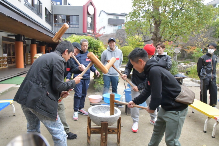 くすの木：お父様方、出番です！（吉鹿）