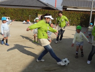 自由遊び大公開☆（森の木　鶴原）